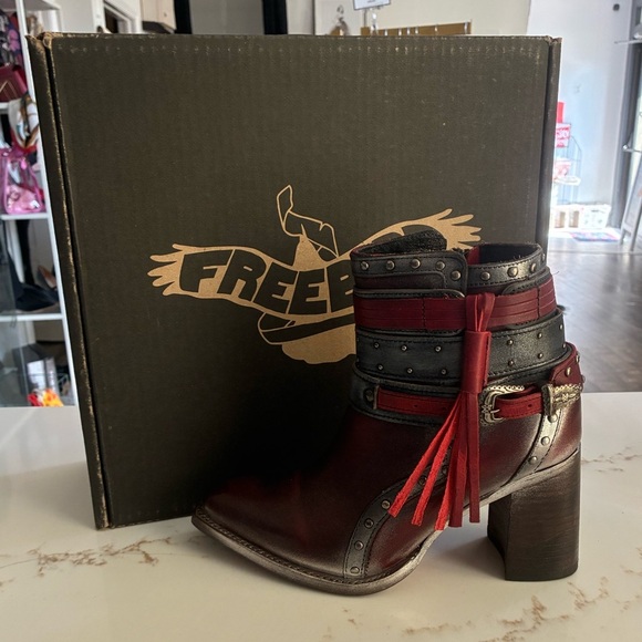 freebird Shoes - Freebird Julius heeled burgundy booties 7 NWT
